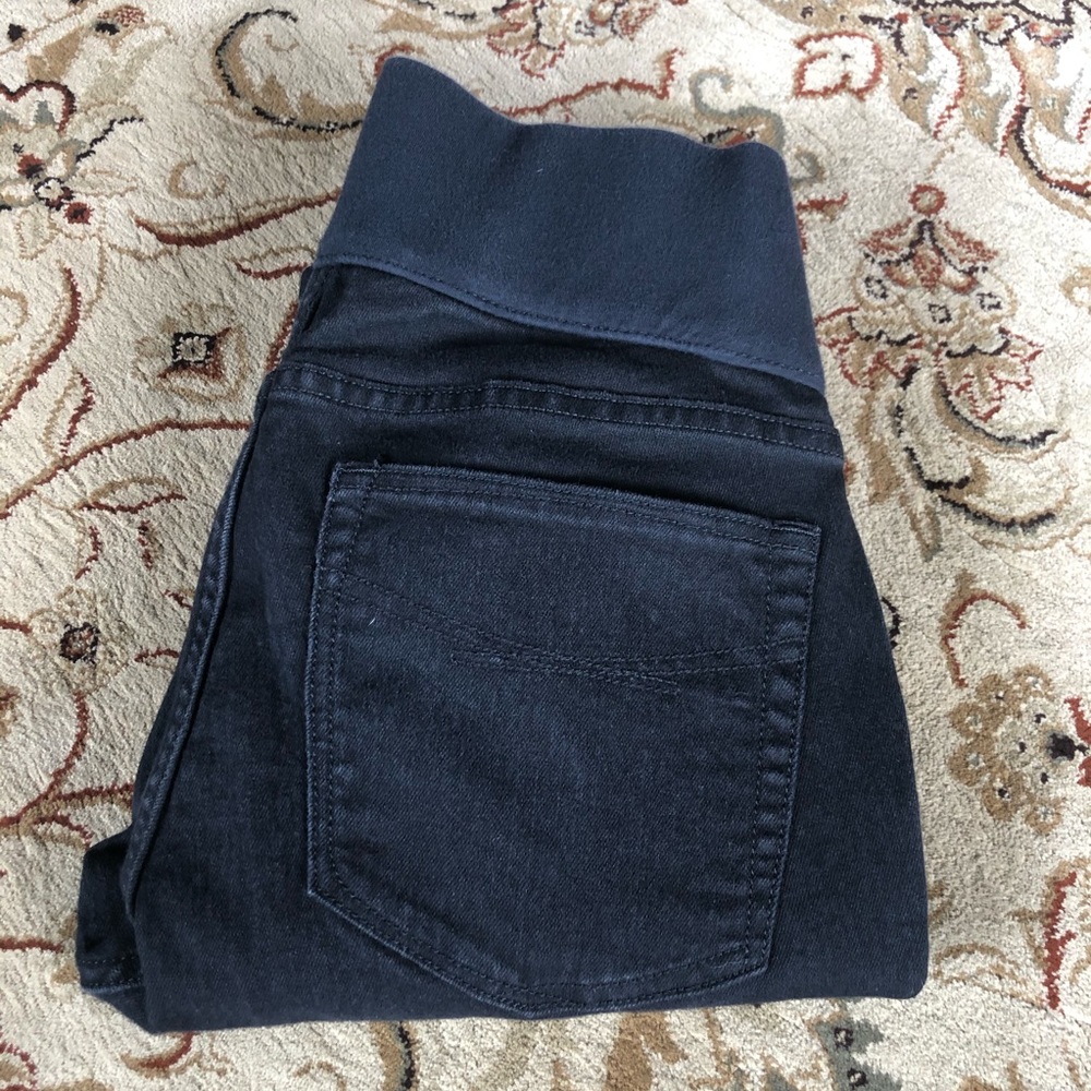 Gap skinny maternity jeans